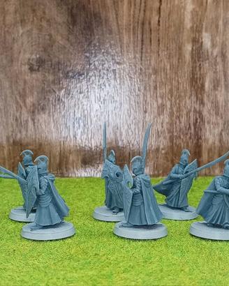 Elfi guerrieri di Rivendell con lancia mesbg lotr