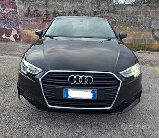 Audi A3 1.6 Tdi 116cv - 2017 S-Tronic