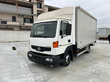 Nissan Atleon 70.14 centinato ad altezza variabile