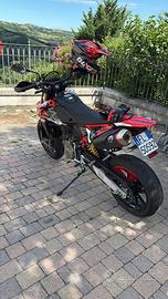 Ducati Hypermotard mono rve 698 (depotenziata)