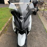 Yamaha xmax250