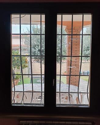 Finestre in legno massello 