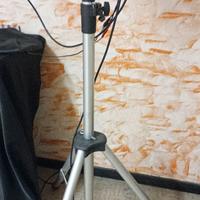 Cavalletto in alluminio: cell: 371 6399814