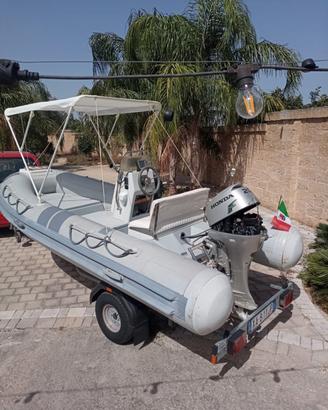 gommone, motore,carrello e accessori 