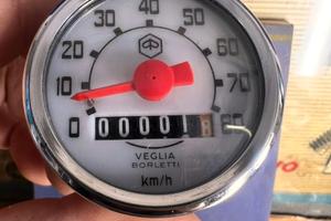 VESPA R CONTACHILOMETRI  FONDO DI MAGAZZINO