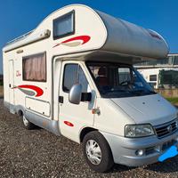 Camper McLouis Mansardato
