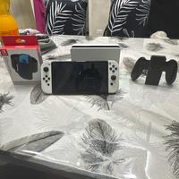 Nintendo swith modello oled