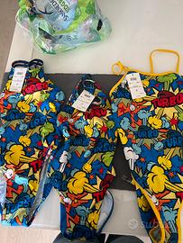 Tre costumi da piscina nuovissimi