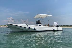 BOSTON WHALER OUTRAGE 21 (REFIT TOTALE)