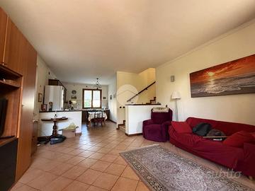 VILLA SINGOLA A BORGO VIRGILIO