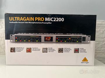 Behringer Ultragain Pro Mic2200