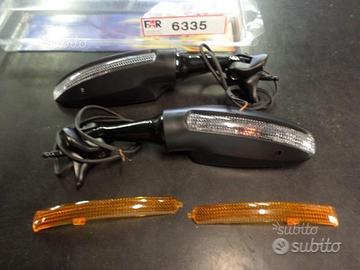 Coppia specchi far con frecce integrate