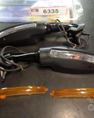 Coppia specchi far con frecce integrate