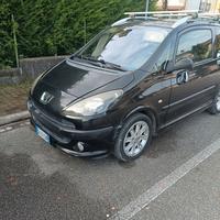 Peugeot  1007
