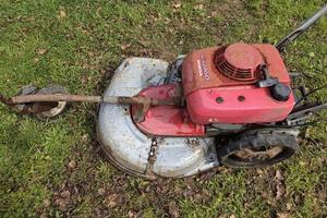 Honda UM 2160