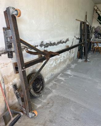 Base bassa per ricovero barca