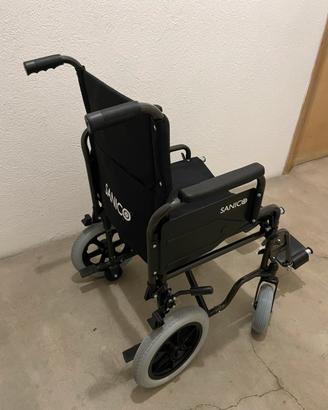 Sedia a rotelle Sanico