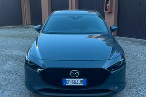 Mazda 3 skyactive x 2021