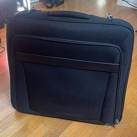 Borsa porta abiti da viaggio Delsey