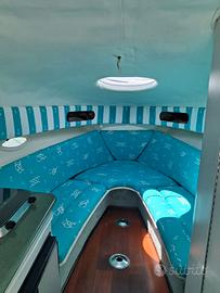Barca a motore chris craft crowne 26