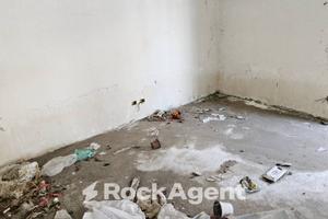 MAGAZZINO COMMERCIALE