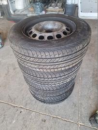 Cerchi e gomme Citroen Jumpy 215/65 R16C fine 2024