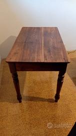 Tavolo per esposizione 