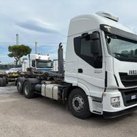 Iveco HI WAY 500 gancio scarrabile con rimorchio