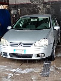golf 5 2004