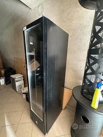 Vetrina colonna Slim