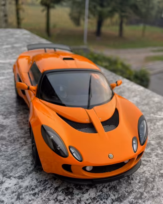 Lotus Exige Autoart 1/18