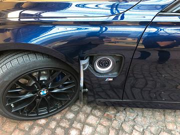 Stupenda BMW M sport 330e 2018 super accessoriata