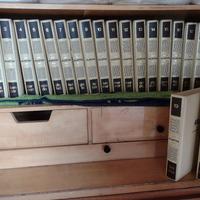 Enciclopedia composta da 20 volumi