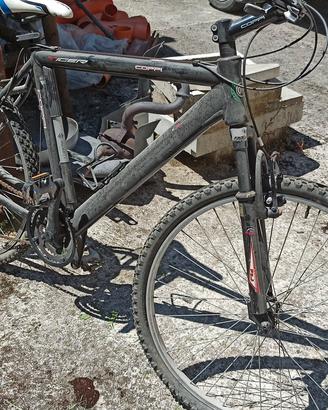 bici unisex nera tg media