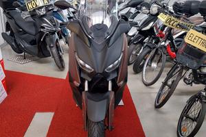 YAMAHA X-MAX 300 DICEMBRE 2017  GARANZIA 12 MESI