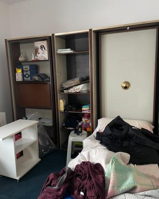 Armadio con lettini estraibili