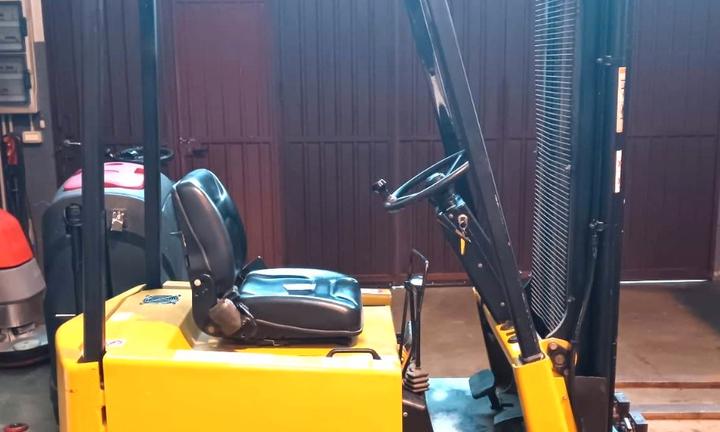 Muletto elettrico 13 15, 20, 45 q revisionati