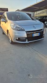 Renault Scenic XMOD 1.5dci 110 cv