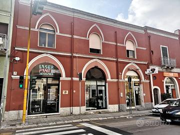 Intero primo piano Mesagne centro storico