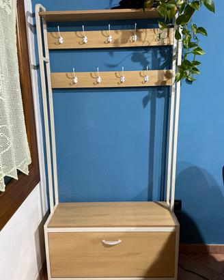 Attacapanni con porta scarpe