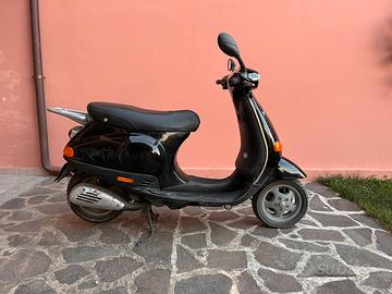 Vespa et2 50cc