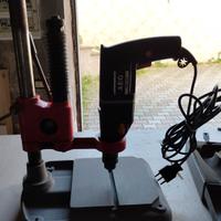 Trapano con Supporto a Colonna