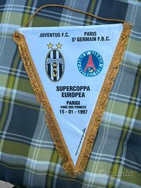 Gagliardetto Juventus-PSG Supercoppa 1997 vintage