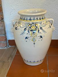 Anfora in ceramica