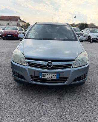 Opel Astra 1.7 CDTI 110CV Station Wagon Cosmo