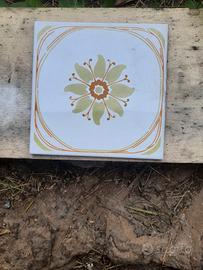 vari tipi di piastrelle