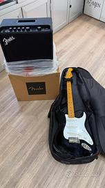 Chitarra(squire by fender)e amplificatore (fender)