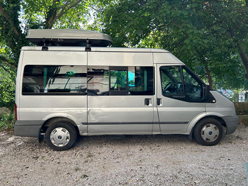 Ford transit 9 posti camperizzato