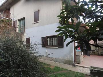 Immobile in asta di 94 m² con 2 locali e box auto 