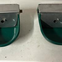 Abbeveratoi animali Nuovi